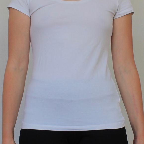 Basic White Layering Tee - Picture 3 of 4